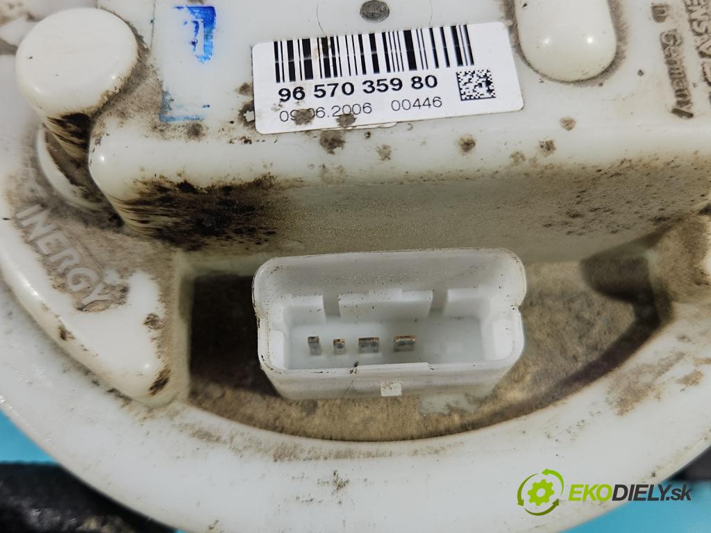 Peugeot 207 1.4 16V 88 HP manual 65 kW 1360 cm3 3- čerpadlo palivo 9657035980