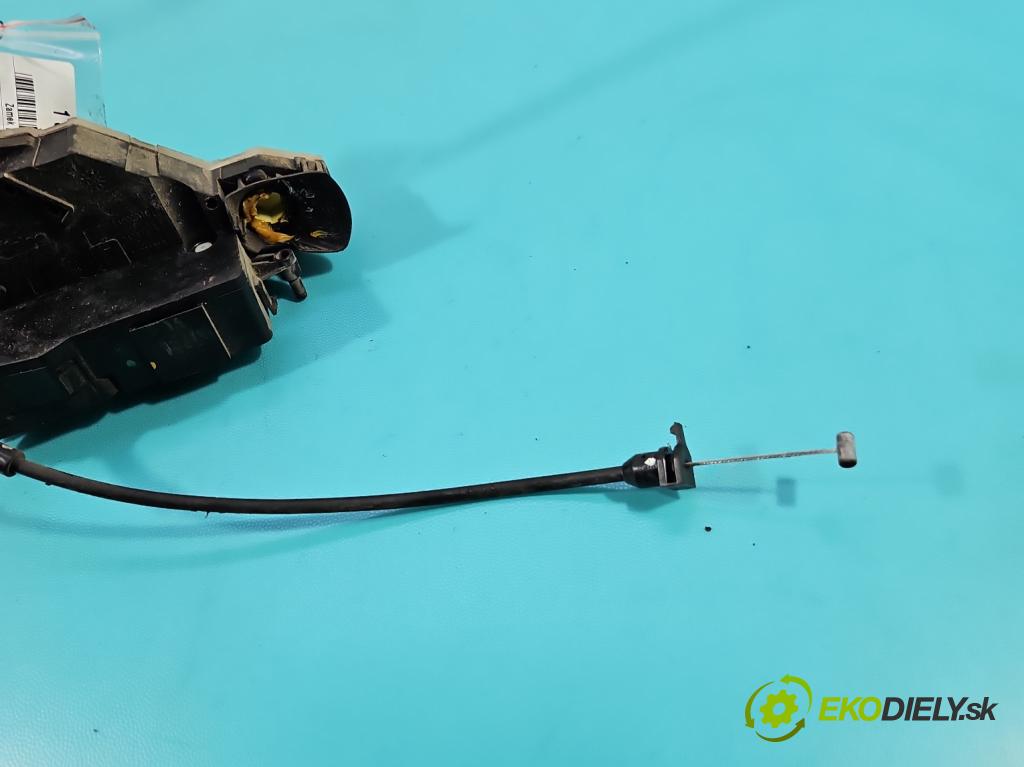 Peugeot 207 1.4 16V 88 hp manual 65 kW 1360 cm3 3- zámek přední levý 24087816