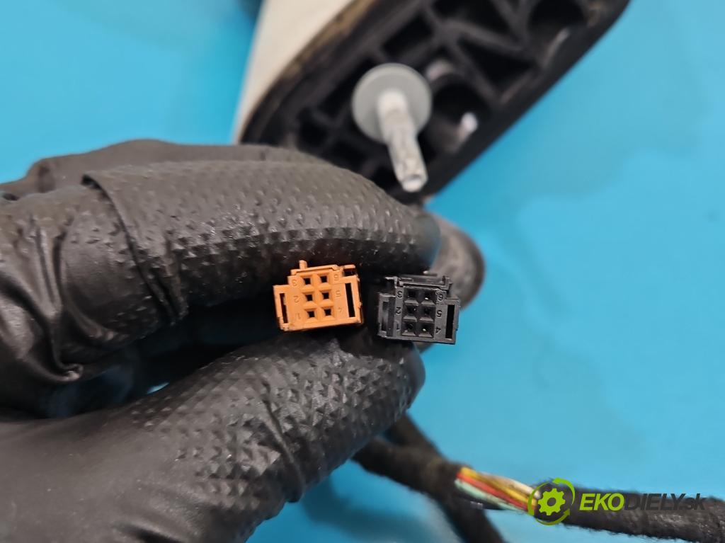 Citroen DS5 2011-2015 2.0 HDI 163 hp automatic 120 kW 1997 cm3 5- zpětné zrcátko pravé  (Klika dveří ostatní)