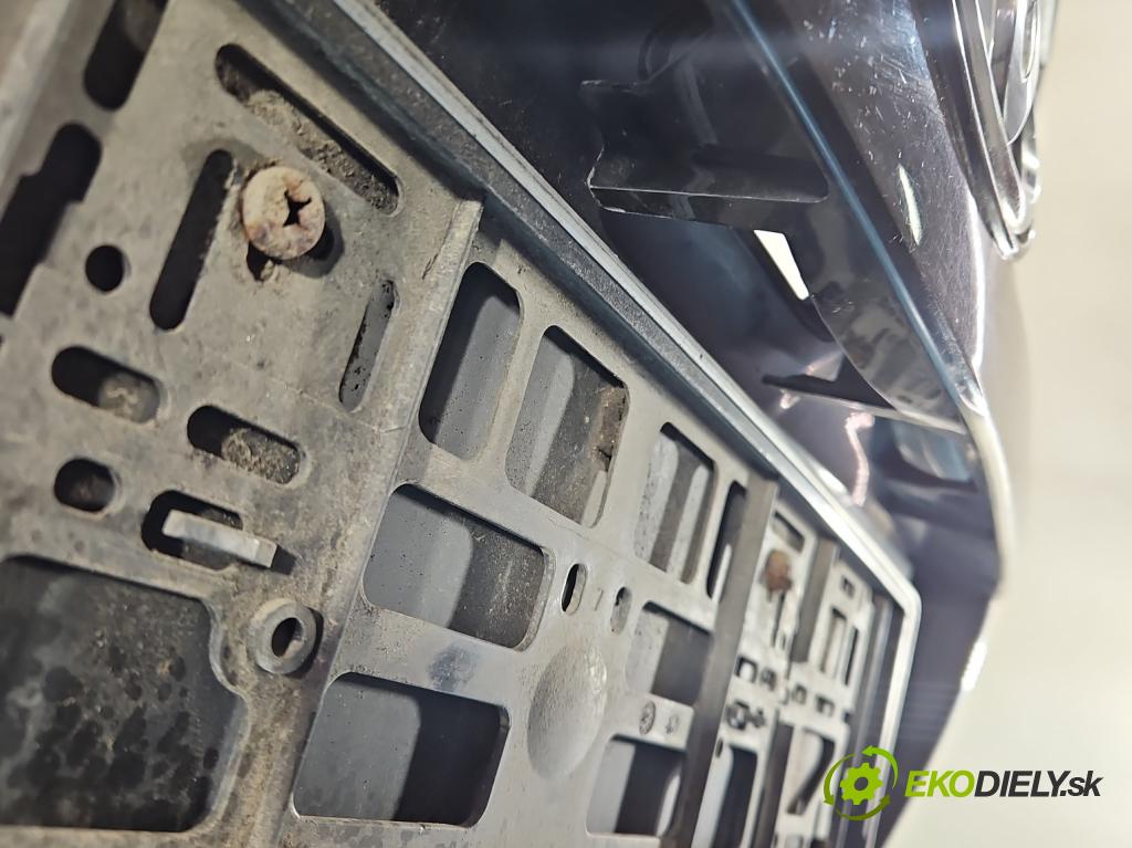 Toyota Verso 2009-2018 1.8 16V 147 HP automatic 108 kW 1798 cm3 5- zadna kufor  (Kapota zadná (kufor))