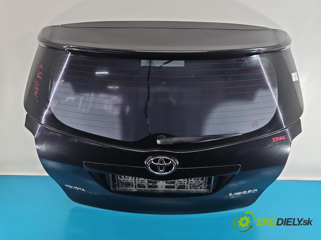Toyota Verso 2009-2018 1.8 16V 147 HP automatic 108 kW 1798 cm3 5- zadna kufor  (Kapota zadná (kufor))