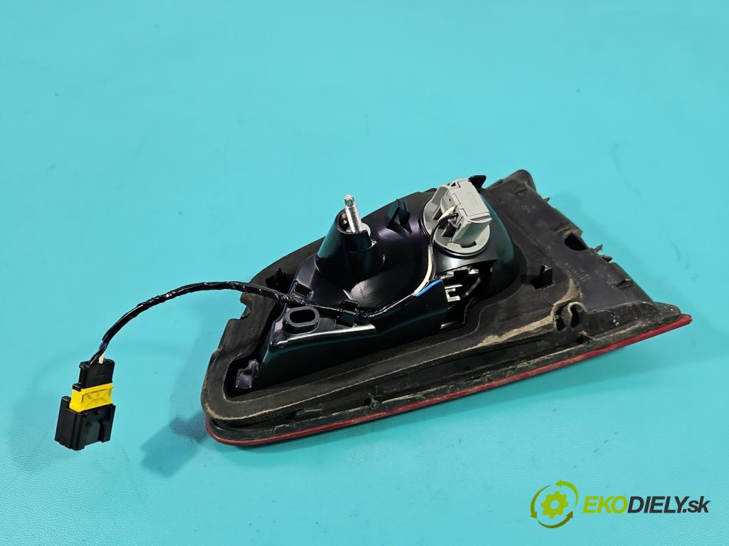 Citroen DS5 2011-2015 2.0 HDI 163 hp automatic 120 kW 1997 cm3 5- světlo zadní pravé 9803167980 (Klika dveří ostatní)