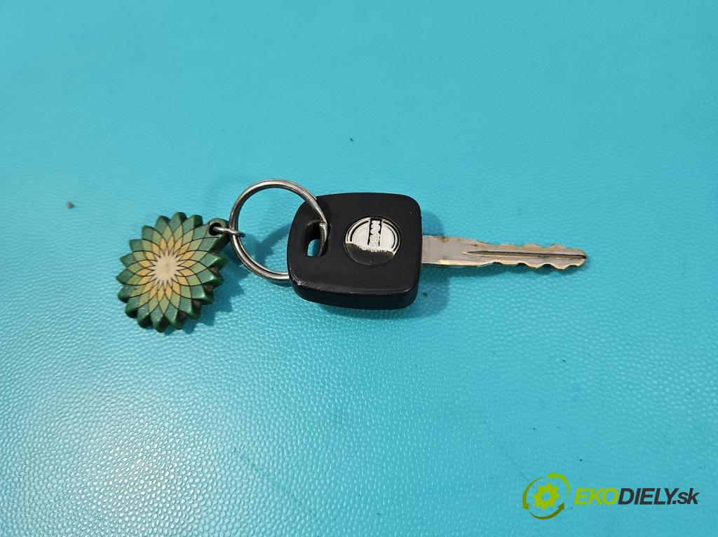 Nissan Almera N16 2000-2006 1.5 16V 98 HP manual 72 kW 1497 cm3 5- riadiaca jednotka motora MEC32-210