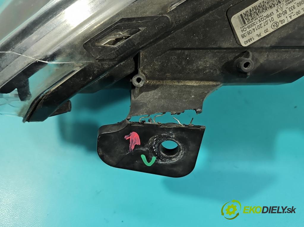 Citroen DS5 2011-2015 2.0 HDI 163 HP automatic 120 kW 1997 cm3 5- Reflektor: pravý 9806093380 (Svetlo predné pravé)