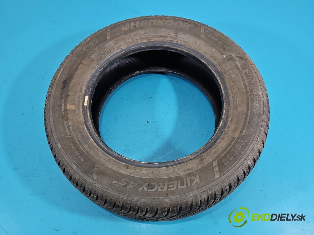 Vw Tiguan I 2007-2016 1.4 TSI 150 HP manual 110 kW 1390 cm3 5- pneumatika celoročné pár