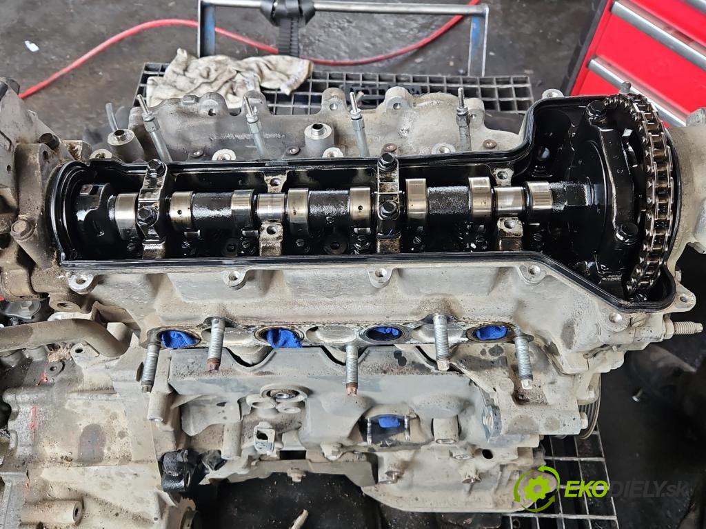 Toyota Corolla E12 2001-2009 1.4 D4D 90 HP manual 66 kW 1364 cm3 5- motor diesla 1ND