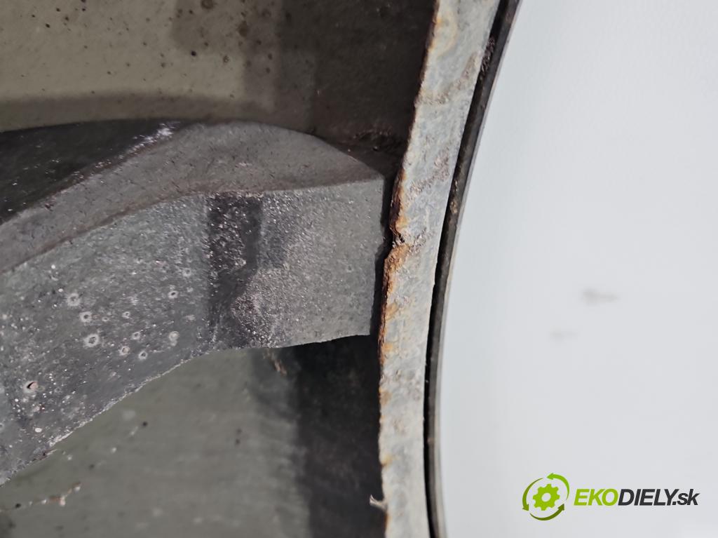 Seat Leon III 2012-2020 2.0 tdi 150 HP manual 110 kW 1968 cm3 5- blatník predné ľavý  (Blatník predný ľavý)