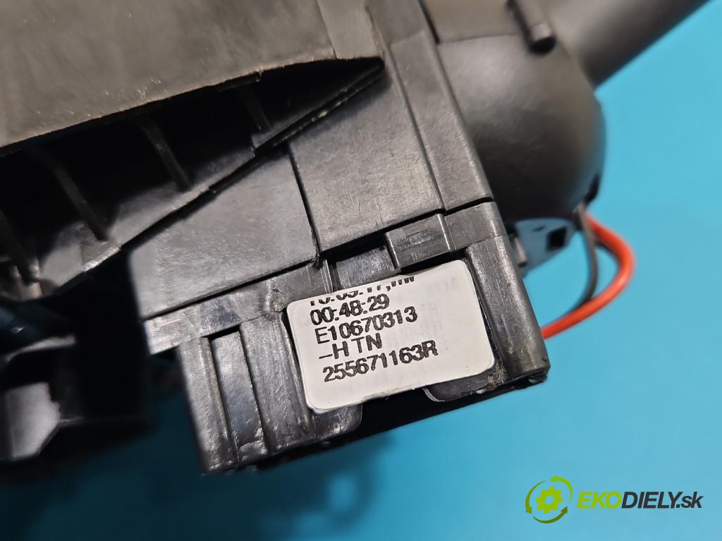 Renault Clio IV 2012-2020 1.2 16V 73 HP manual 54 kW 1149 cm3 5- prepínač komplex: 255671163R (Prepínacie páčky pod volantom)