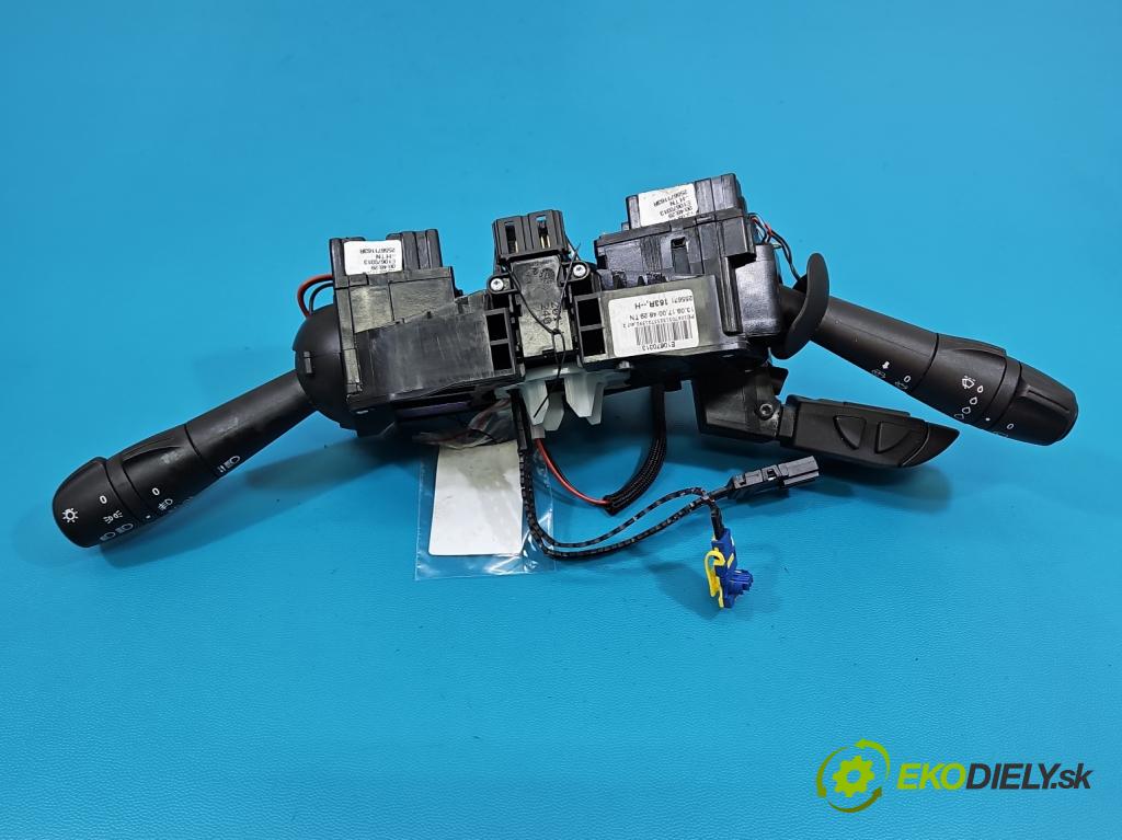 Renault Clio IV 2012-2020 1.2 16V 73 HP manual 54 kW 1149 cm3 5- prepínač komplex: 255671163R (Prepínacie páčky pod volantom)