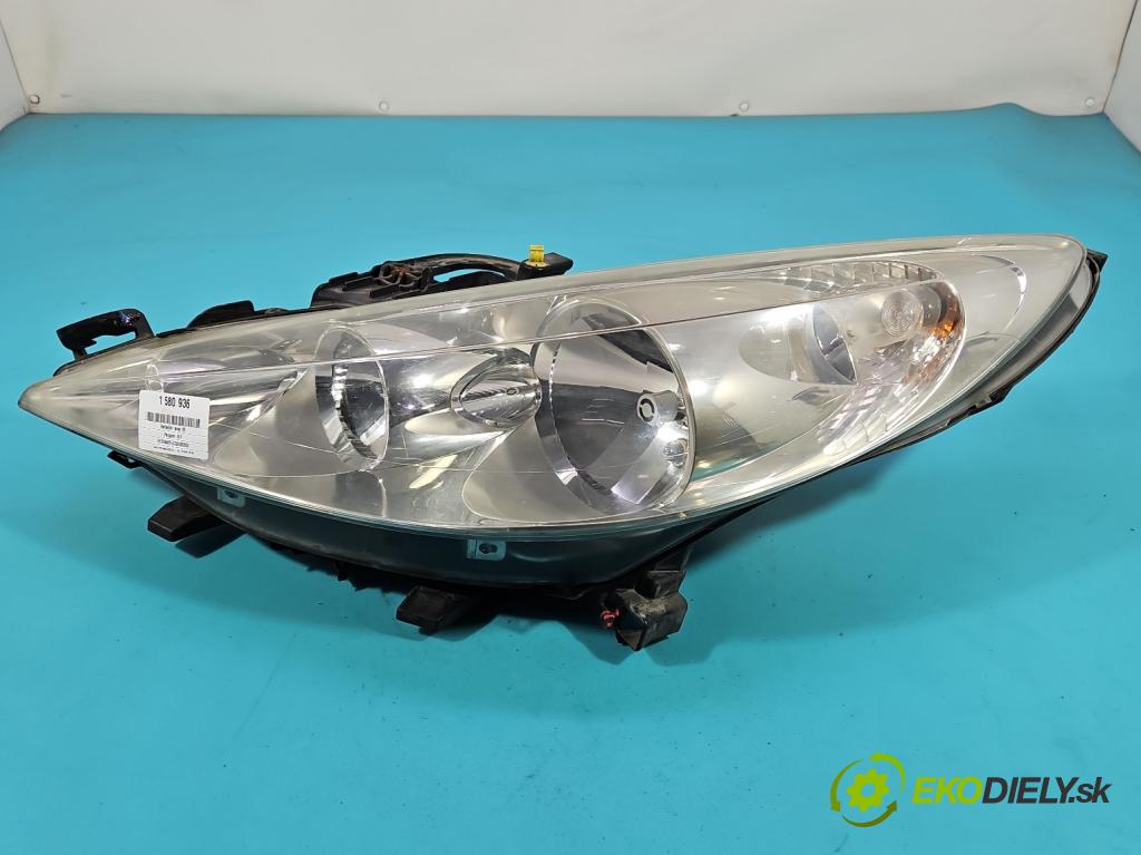 Peugeot 207 1.4 16V 88 HP manual 65 kW 1360 cm3 3- Reflektor: ľavý  (Kľučka dverí ostatné)