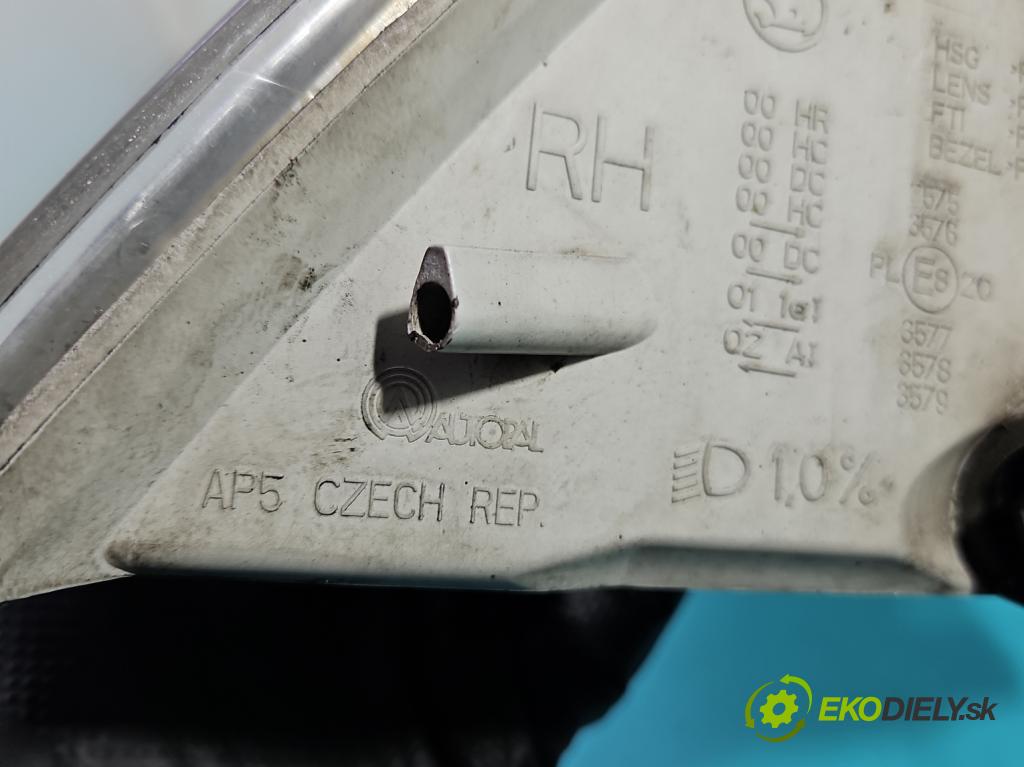 Skoda Octavia II 2004-2013 1.9 tdi 105 HP manual 77 kW 1896 cm3 5- Reflektor: pravý  (Svetlo predné pravé)