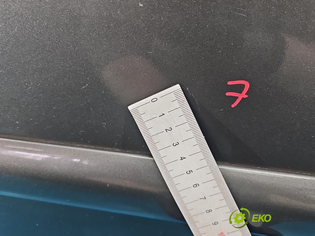 Toyota Corolla E12 2001-2009 1.4 D4D 90 HP manual 66 kW 1364 cm3 5- dvere zadné ľavé  (Kľučka dverí ostatné)