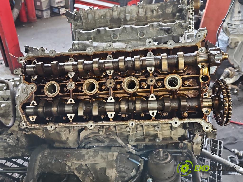 Porsche Cayenne I 2002-2010 4.5 V8 340KM: automatic 250 kW 4511 cm3 5- Hlava: motora 948105122