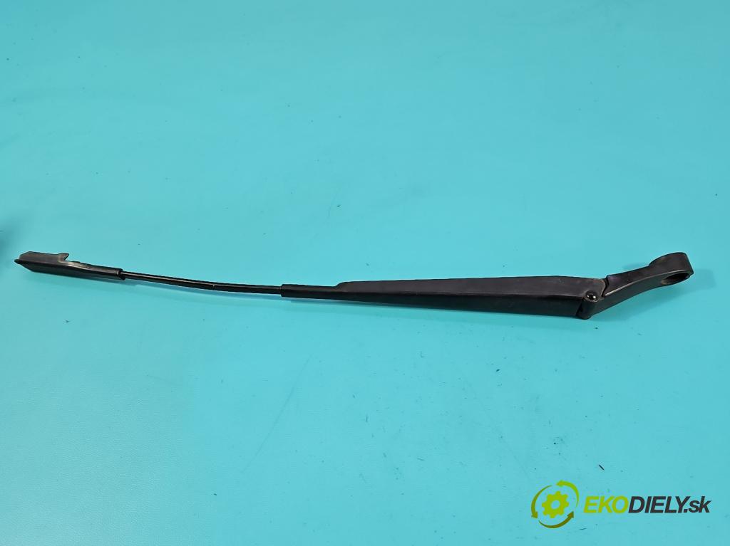 Opel Zafira B 2005-2014 1.8 16V 140 HP manual 103 kW 1796 cm3 5- rameno stieračov predné komplet 13145564