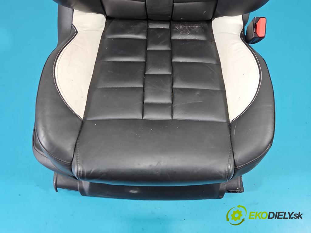 Citroen DS5 2011-2015 2.0 HDI 163 hp automatic 120 kW 1997 cm3 5- sedačke: komplet