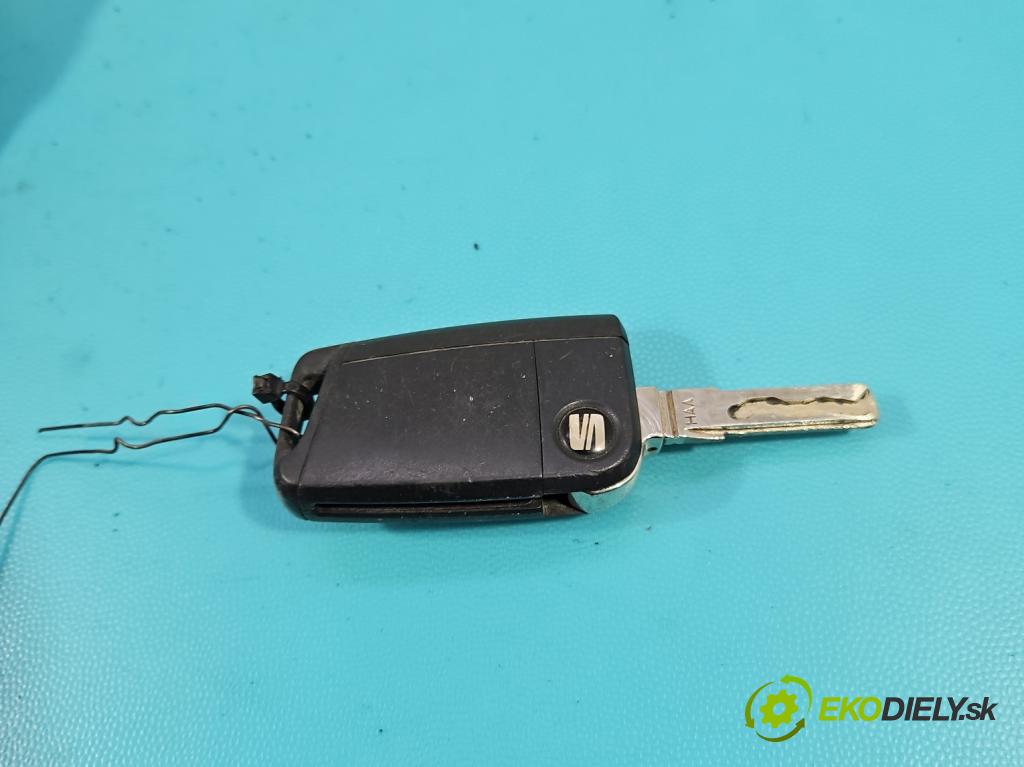 Seat Leon III 2012-2020 2.0 tdi 150 HP manual 110 kW 1968 cm3 5- rukoväť predné ľavé mimo: 5N0837885H (Kľučka dverí vonkajšia predná ľavá)