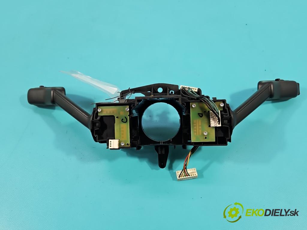 Seat Leon III 2012-2020 2.0 tdi 150 HP manual 110 kW 1968 cm3 5- prepínač komplex: 5Q0953507GD (Prepínacie páčky pod volantom)