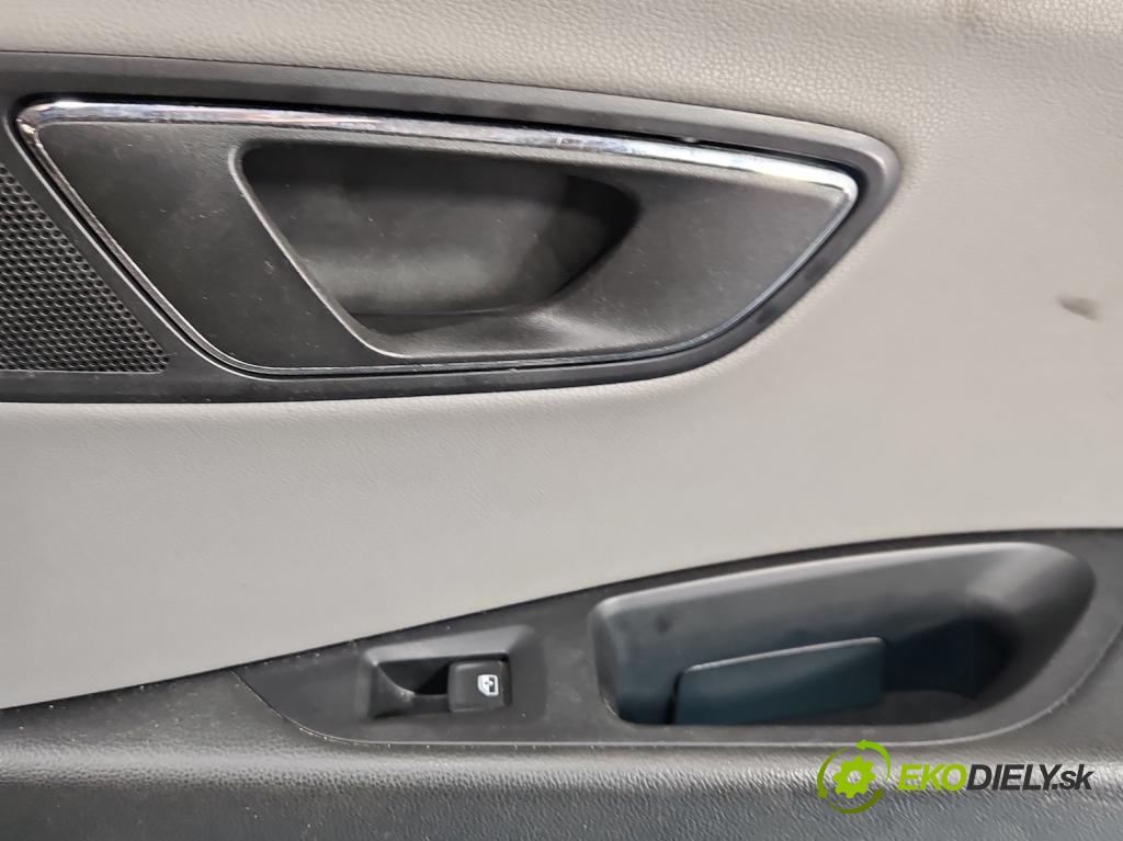 Seat Leon III 2012-2020 2.0 tdi 150 HP manual 110 kW 1968 cm3 5- Čalounictví: dvere zadné pravé
