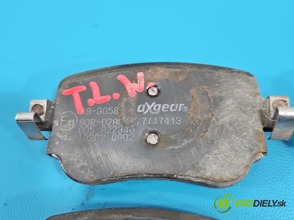 Seat Leon III 2012-2020 2.0 tdi 150 HP manual 110 kW 1968 cm3 5- Štíty: brzdové zadné