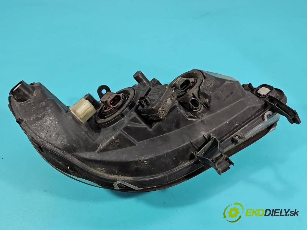 Opel Zafira A 1999-2005 2.0 dti 101 HP manual 74 kW 1995 cm3 5- Reflektor: ľavý  (Kľučka dverí ostatné)