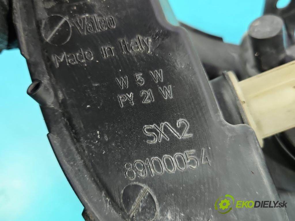 Opel Zafira A 1999-2005 2.0 dti 101 HP manual 74 kW 1995 cm3 5- Reflektor: ľavý  (Kľučka dverí ostatné)