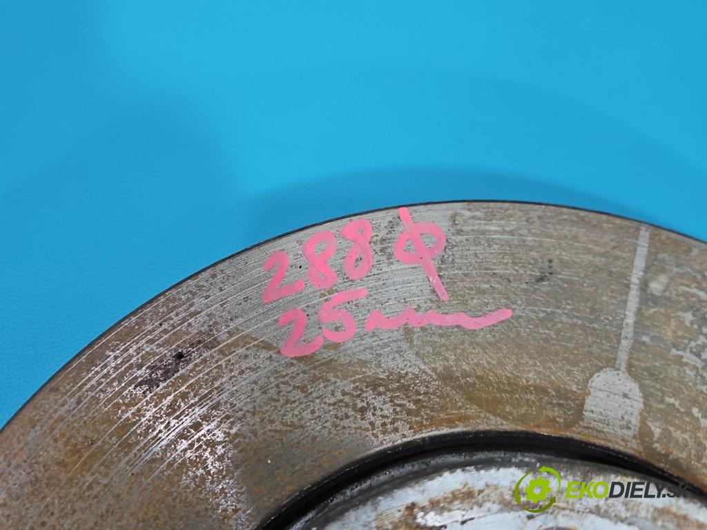 Seat Leon III 2012-2020 2.0 tdi 150 HP manual 110 kW 1968 cm3 5- Štíty: brzdové predné