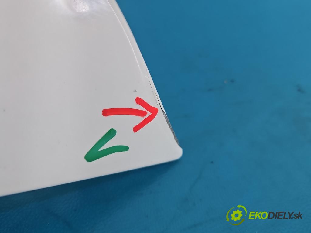 Skoda Octavia IV 2019- 2.0 tdi 116 hp manual 85 kW 1968 cm3 5- blatnik přední pravý  (Klika dveří ostatní)