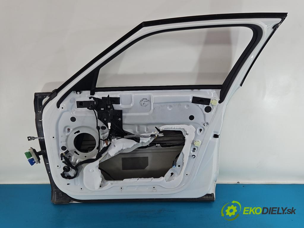 Citroen DS5 2011-2015 2.0 HDI 163 HP automatic 120 kW 1997 cm3 5- dvere predné pravé  (Kľučka dverí ostatné)