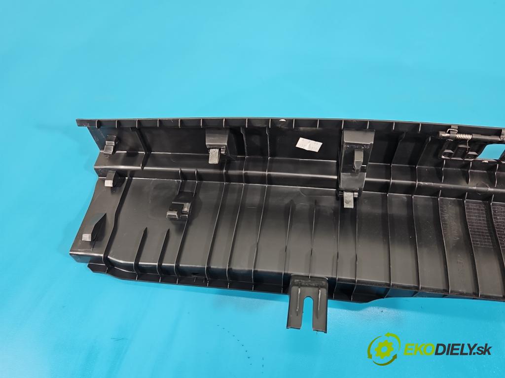 Skoda Octavia IV 2019- 2.0 tdi 116 HP manual 85 kW 1968 cm3 5- kryt plast 5E7863459A