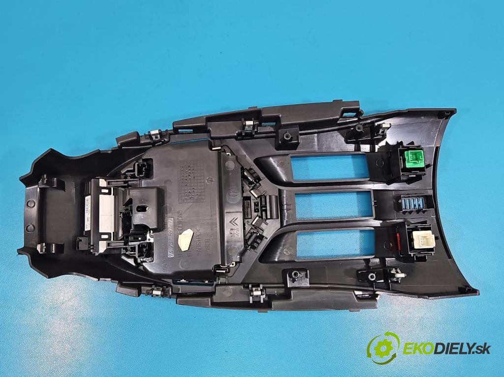 Citroen DS5 2011-2015 2.0 HDI 163 hp automatic 120 kW 1997 cm3 5- světlo interiéru 9801092977
