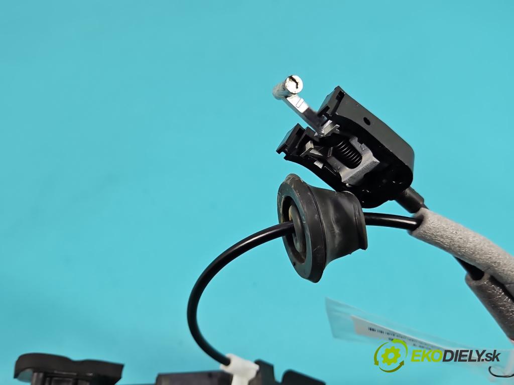 Skoda Octavia IV 2019- 2.0 tdi 116 HP manual 85 kW 1968 cm3 5- zámok zadné pravý 5TA839016P