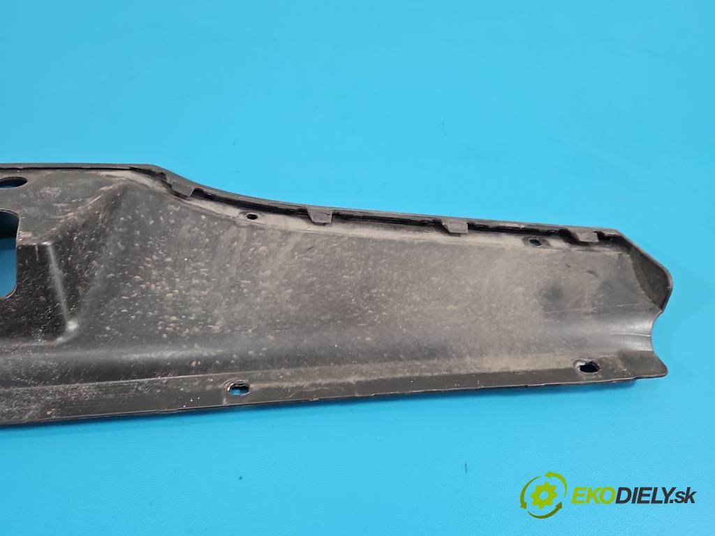 Skoda Octavia IV 2019- 2.0 tdi 116 HP manual 85 kW 1968 cm3 5- kryt plast 5E3853343