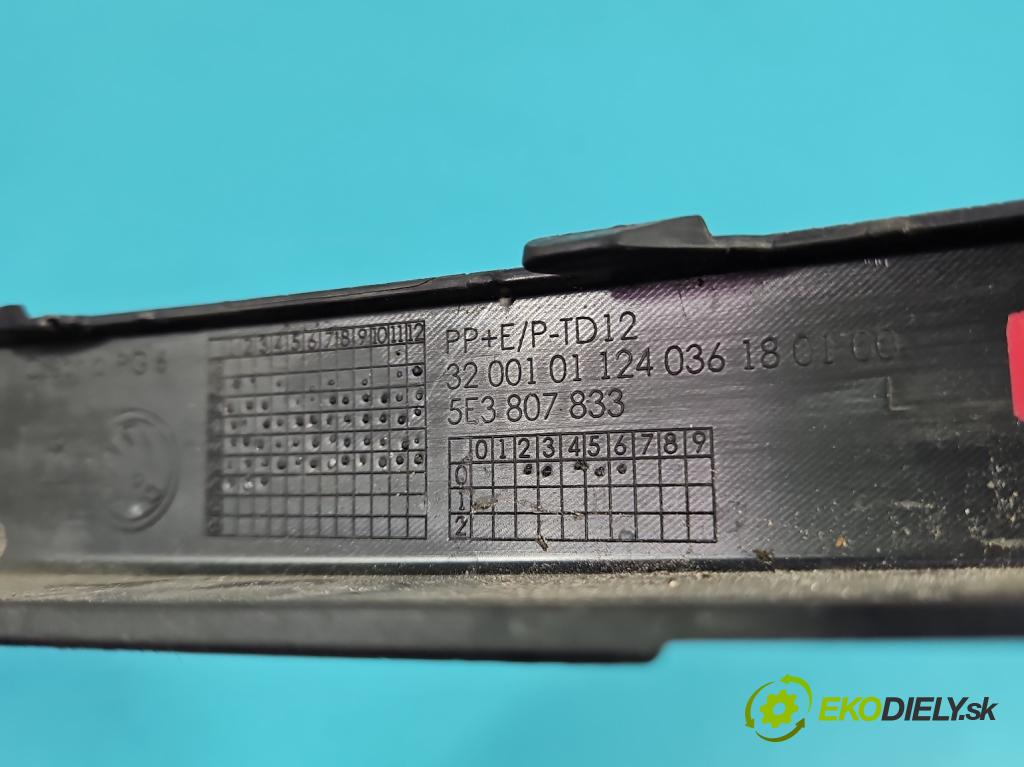 Skoda Octavia IV 2019- 2.0 tdi 116 HP manual 85 kW 1968 cm3 5- lišta nárazník predné 5E3807833