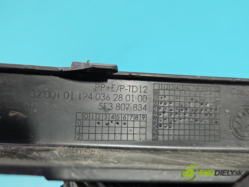 Skoda Octavia IV 2019- 2.0 tdi 116 HP manual 85 kW 1968 cm3 5- lišta nárazník predné 5E3807834