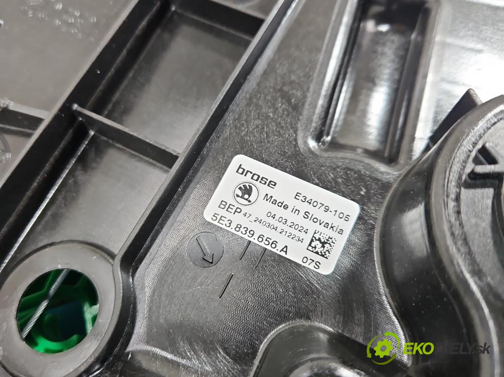 Skoda Octavia IV 2019- 2.0 tdi 116 HP manual 85 kW 1968 cm3 5- mechanizmus okna zadné pravý 5Q0959408D