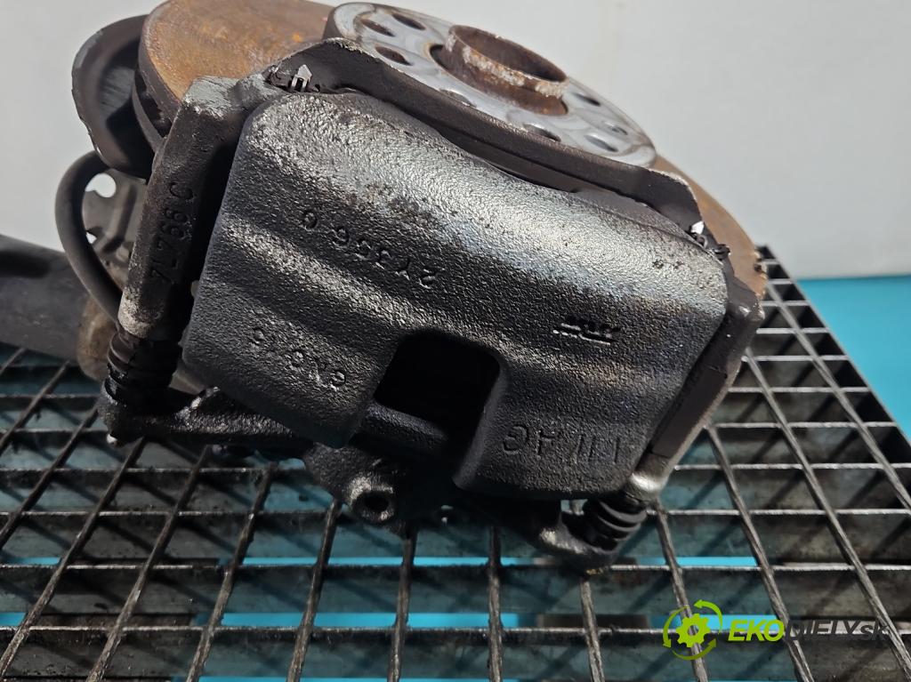 Skoda Octavia IV 2019- 2.0 tdi 116 HP manual 85 kW 1968 cm3 5- brzdič predné ľavý  (Kľučka dverí ostatné)