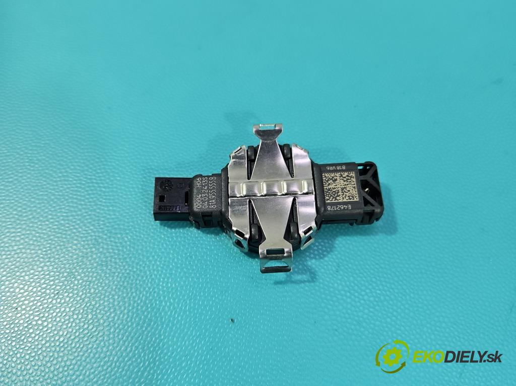 Skoda Octavia IV 2019- 2.0 tdi 116 HP manual 85 kW 1968 cm3 5- snímač déšť: 81A955555B (Snímač dažďa)