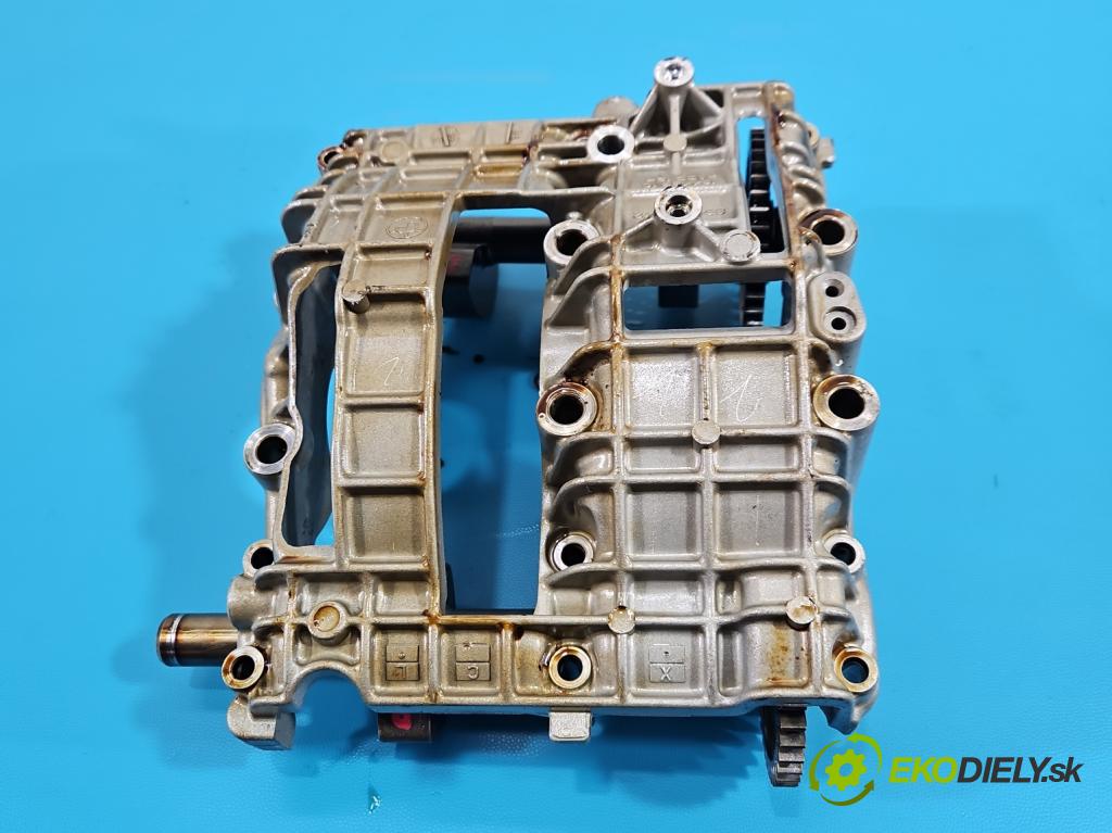 Bmw i3 2013–2022 0.0 elektrický: 170 HP automatic 125 kW 1 cm3 5- Valček: načasovanie 8543833 (Vačkový hriadeľ)