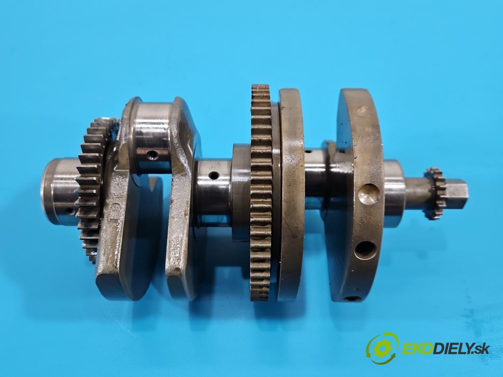 Bmw i3 2013–2022 0.0 elektrický: 170 HP automatic 125 kW 1 cm3 5- Hřídel: kľukový W20K06A (Blok motora ostatné)