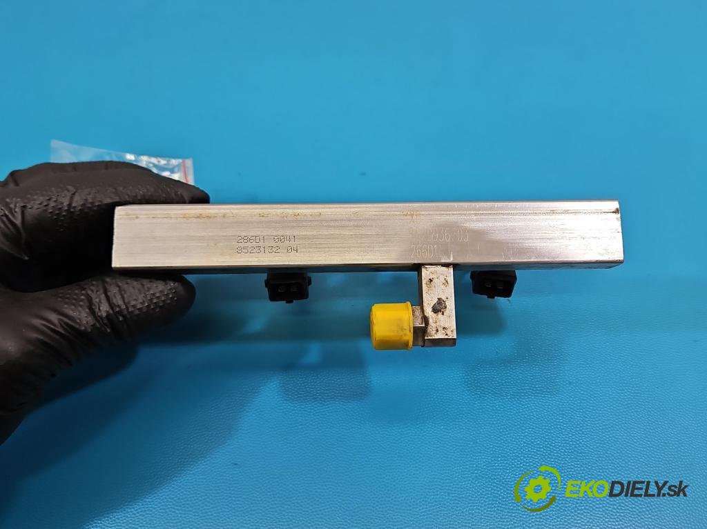 Bmw i3 2013–2022 0.0 elektrický: 170 HP automatic 125 kW 1 cm3 5- vstrek 4652349-01 (Vstrekovač paliva)