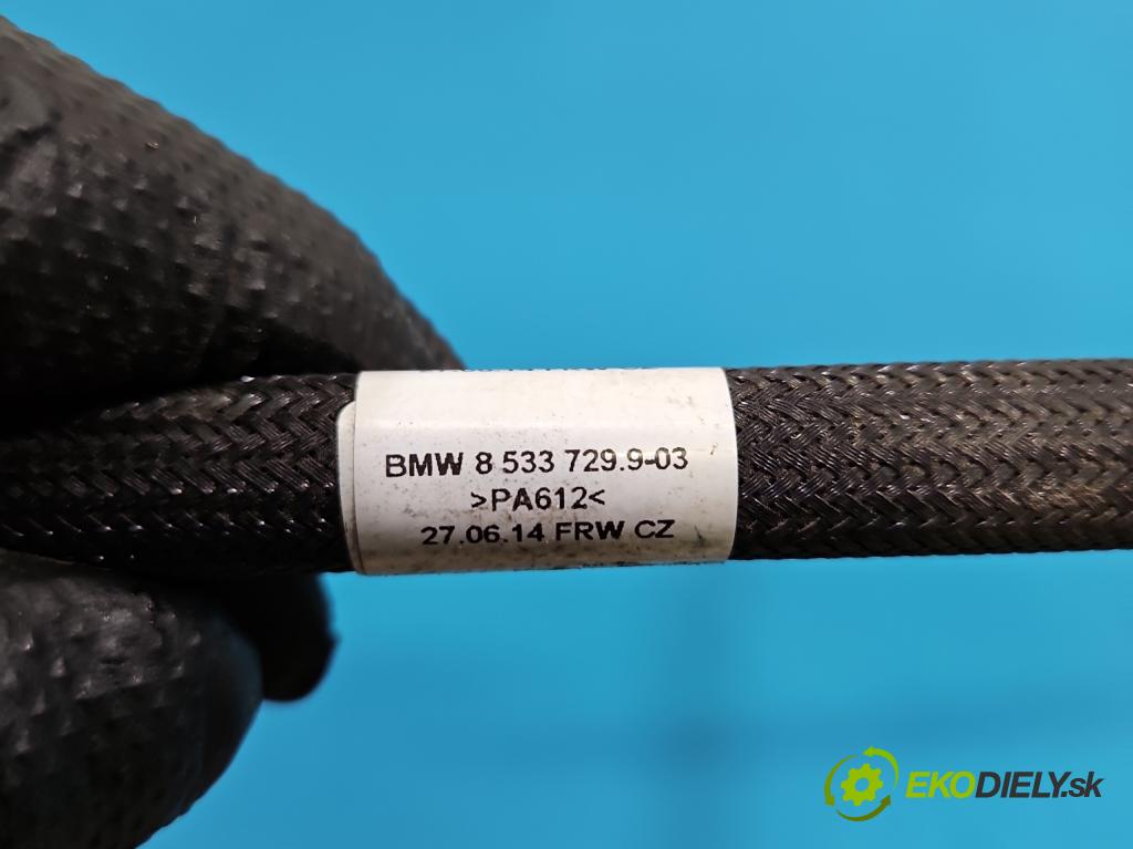 Bmw i3 2013–2022 0.0 elektrický: 170 HP automatic 125 kW 1 cm3 5- Trubka: 8533729903