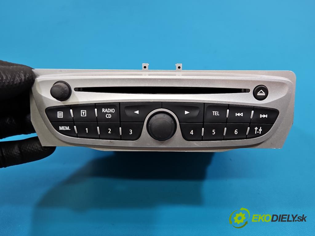 Renault Fluence 1.6 16V 110 HP manual 81 kW 1598 cm3 4- Radio originál 281159389R