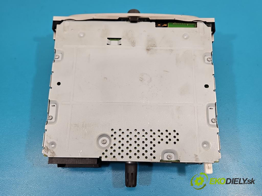 Renault Fluence 1.6 16V 110 HP manual 81 kW 1598 cm3 4- Radio originál 281159389R