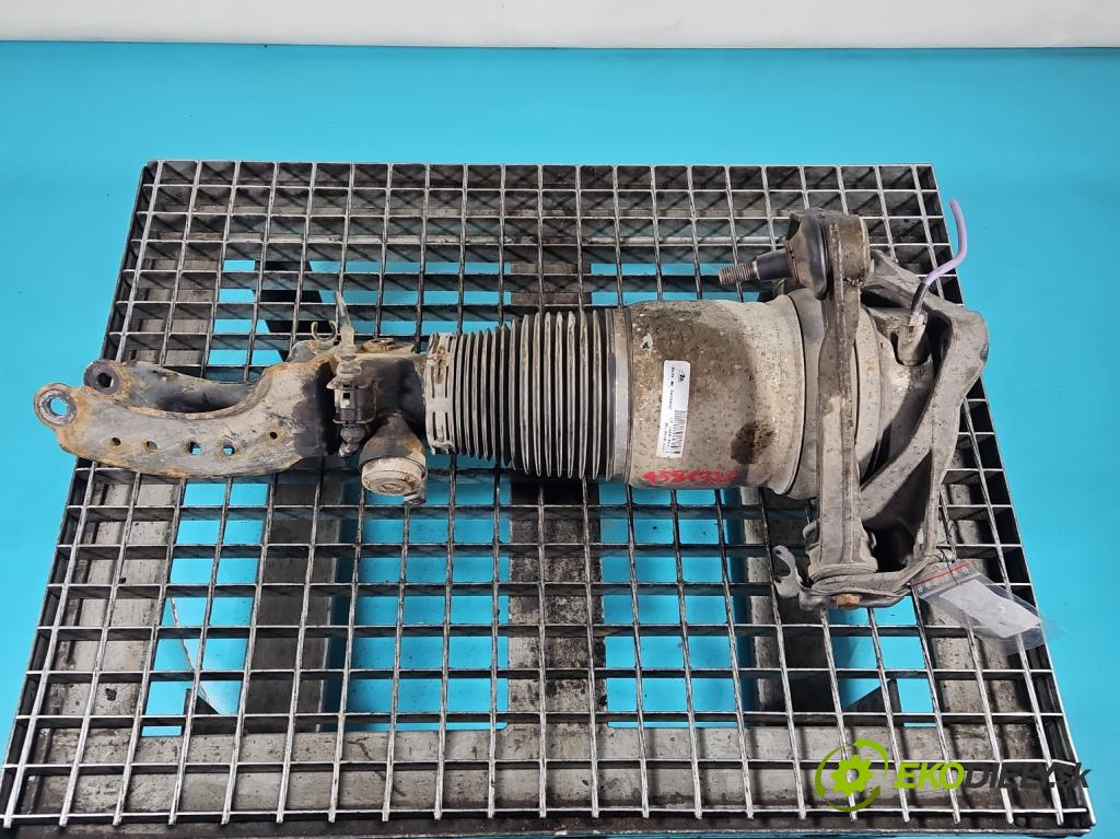 Porsche Cayenne I 2002-2010 4.5 V8 340KM: automatic 250 kW 4511 cm3 5- tlmič predné ľavý 7L5412021BG (Kľučka dverí ostatné)