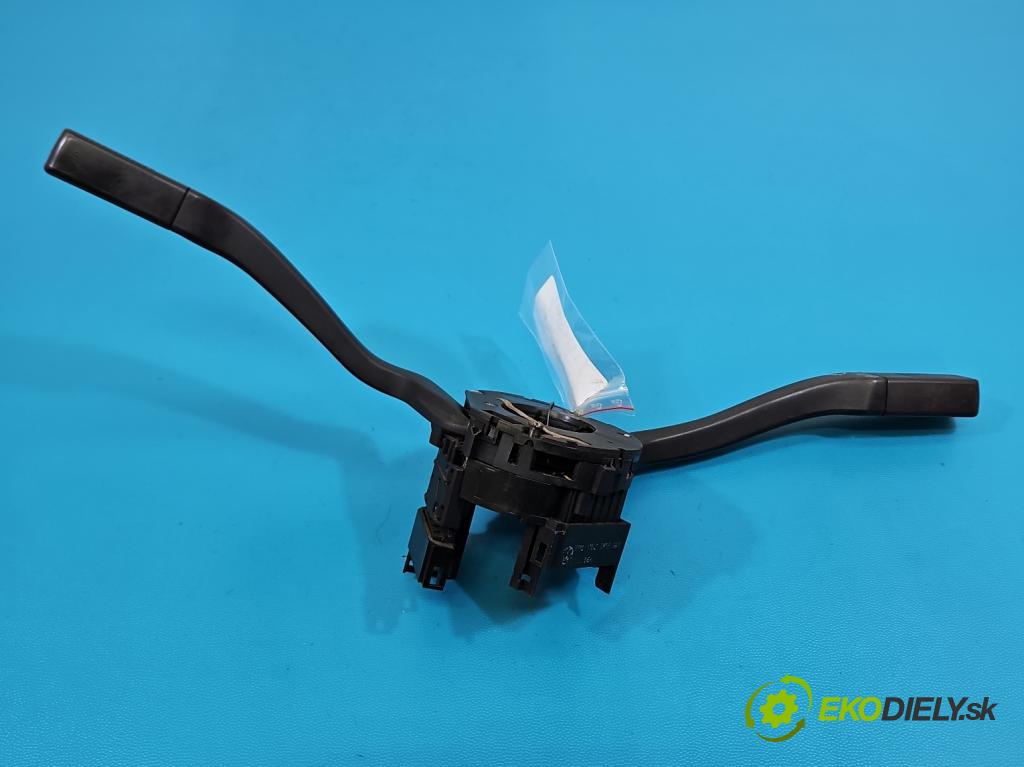 Vw Transporter T4 1990-2003 2.4d 77 HP manual 57 kW 2370 cm3 5- prepínač komplex:  (Prepínacie páčky pod volantom)