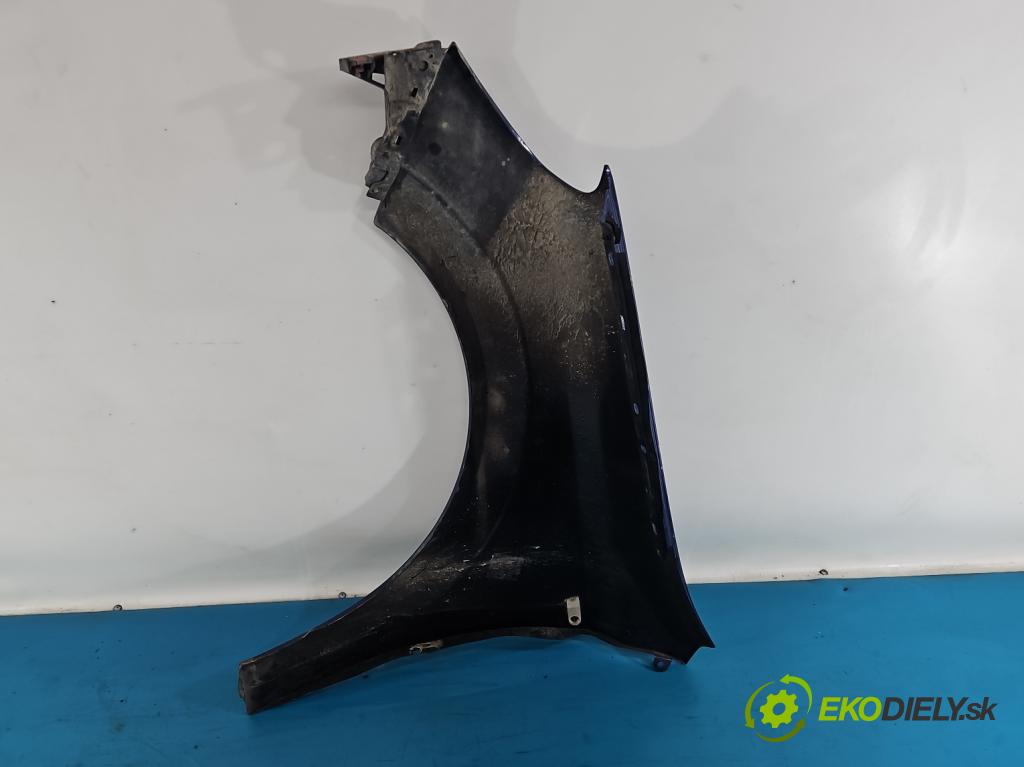 Opel Astra III 2004-2014 1.7 cdti 101 HP manual 74 kW 1686 cm3 5- blatník predné pravý  (Kľučka dverí ostatné)