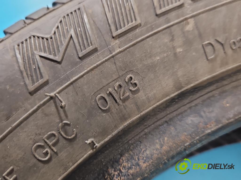 Citroen C1 I 2005-2014 1.0 12V 68 HP manual 50 kW 998 cm3 3- pneumatika letné 4 kusy komplet