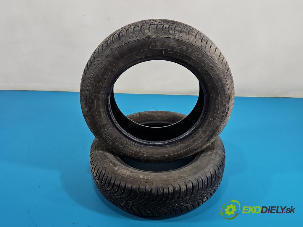 Citroen C1 I 2005-2014 1.0 12V 68 HP manual 50 kW 998 cm3 3- pneumatika celoročné pár 