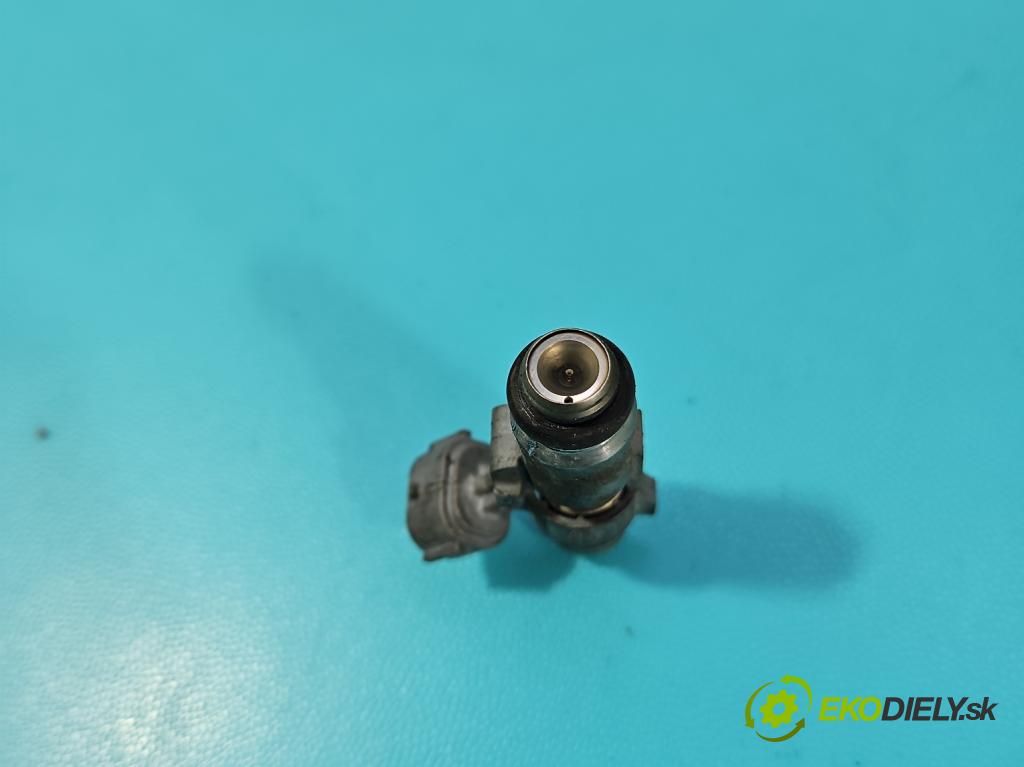 Peugeot 207 1.4 16V 88 HP manual 65 kW 1360 cm3 3- vstrek IPM012 (Vstrekovač paliva)