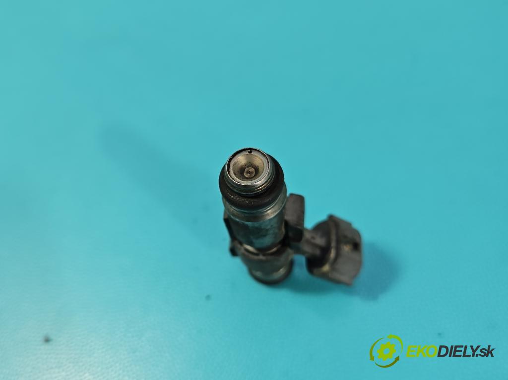 Peugeot 207 1.4 16V 88 HP manual 65 kW 1360 cm3 3- vstrek IPM012 (Vstrekovač paliva)